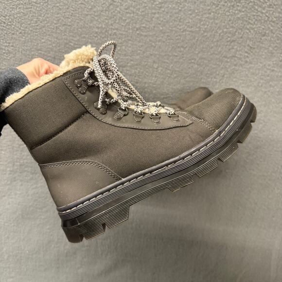 Dr Doc Martens Boots Womens 10 Combs Gunmetal Fray Faux Fur Lined Lace Up - Picture 12 of 12